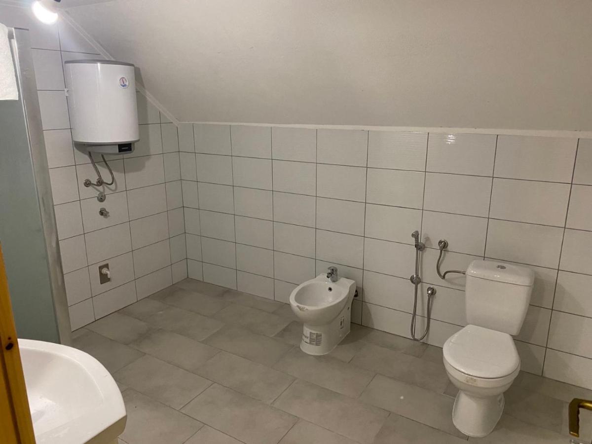 Amar Apartmani, Jajce Exteriör bild
