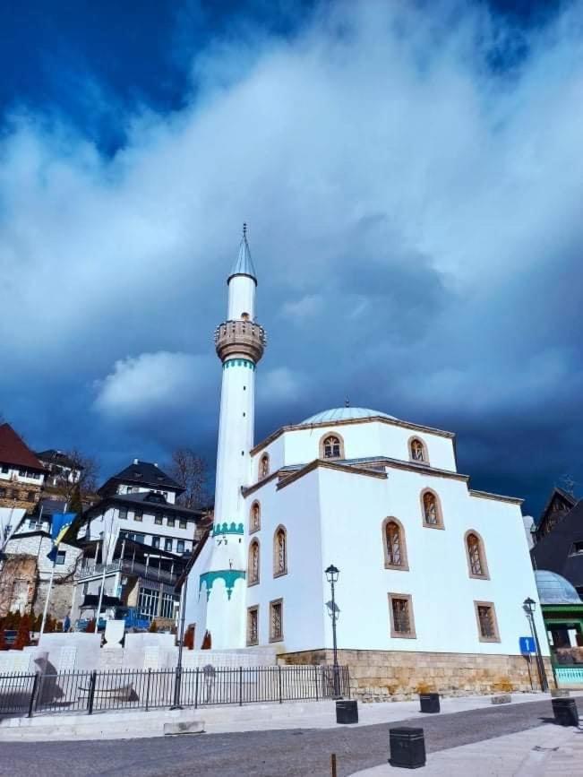 Amar Apartmani, Jajce Exteriör bild