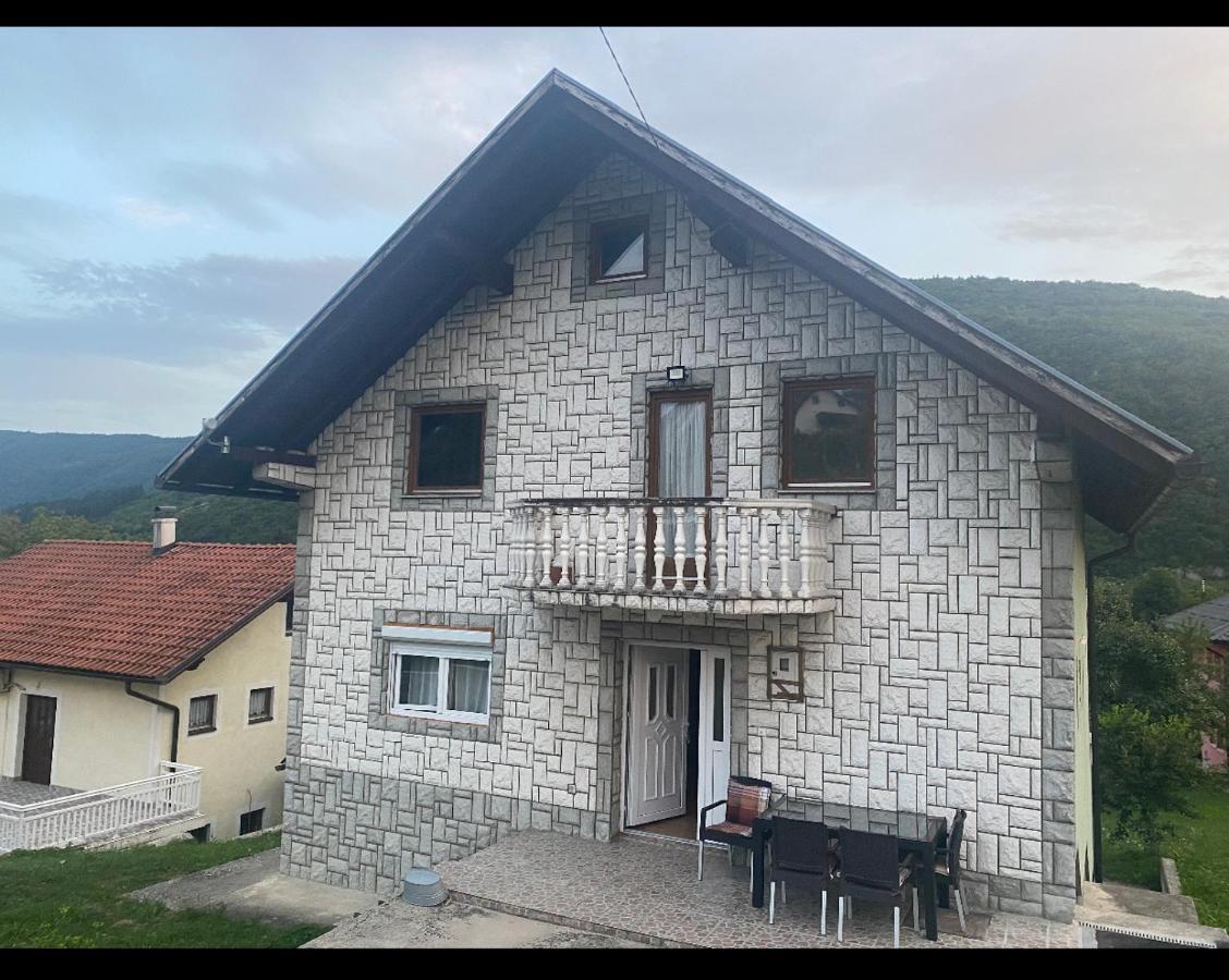 Amar Apartmani, Jajce Exteriör bild
