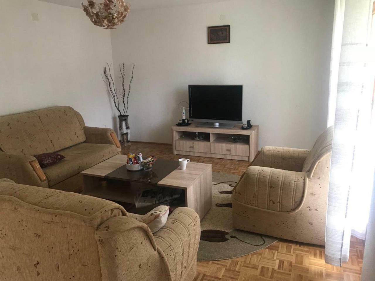 Amar Apartmani, Jajce Exteriör bild